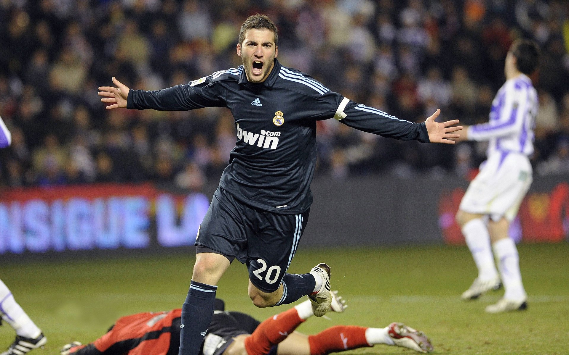 西甲比赛中，精彩配合和关键扑救深入人心，西甲 比赛